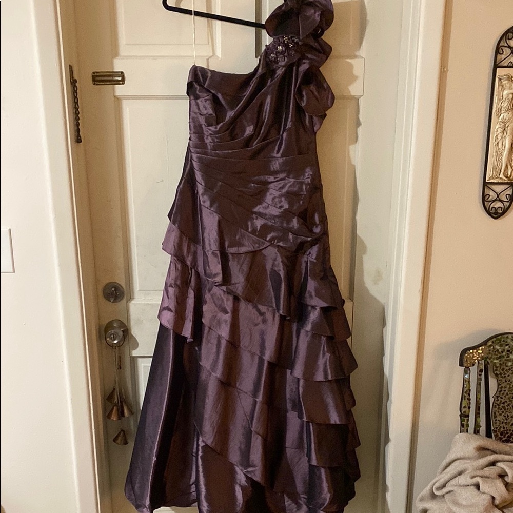 Vintage Jade Couture made in USA Chic One-Shoulder Layered gown in Deep Purple